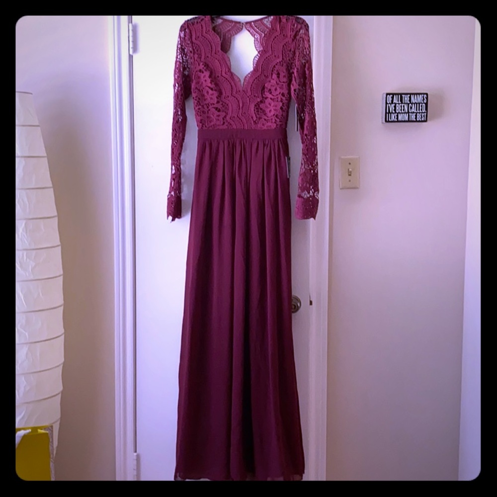 NWT Lulus gown - wine - Small